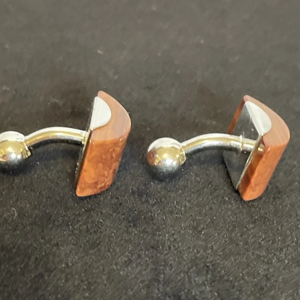 N/A wood tone